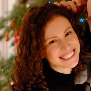 Meet your Posher, Adrienne